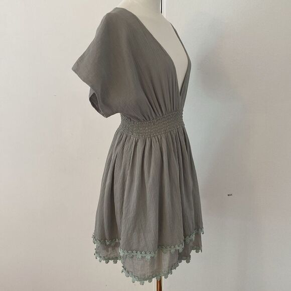 LSPACE Summers Dawn Dress in Sage Size Small - Picture 7 of 12
